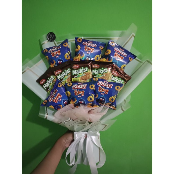 

buket snack / Bouquet snack wisuda