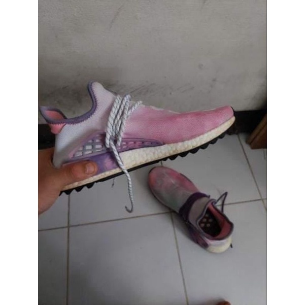 NMD HUMAN RACE HOLY FESTIVAL
