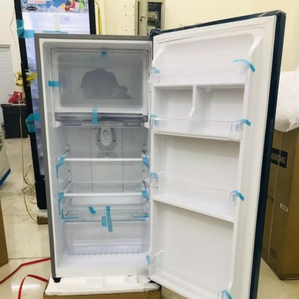 Kulkas 1 Pintu Polytron  PRB 189 180 Liter Garansi Resmi Khusus Jawabarat Jabodetabek (Kota bandung dan Cimahi Bisa COD)