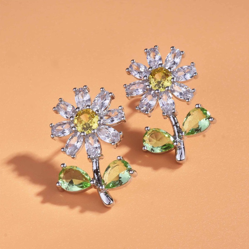 Anting Stud Desain Bunga Aster Krisan Kecil Bahan Karbon Berlian Untuk Perhiasan