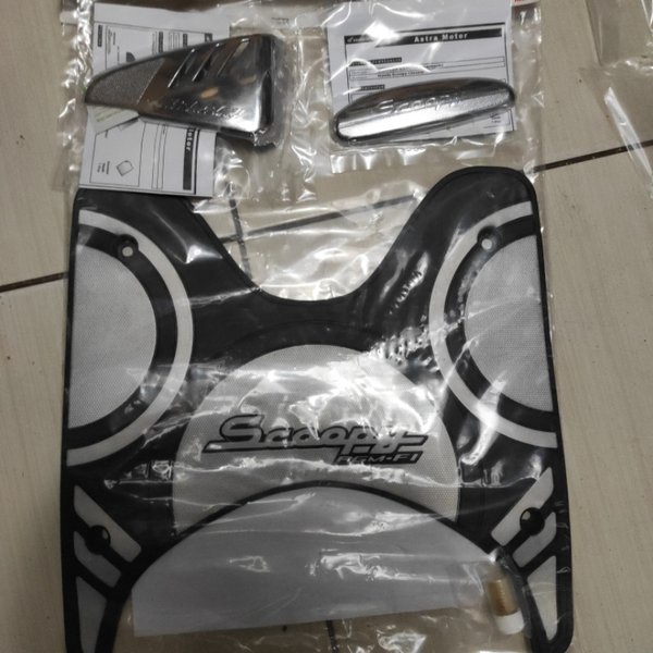 alas kaki atau karpet scoopy new k2f 2021 set garnish filter dan garnish knalpot original