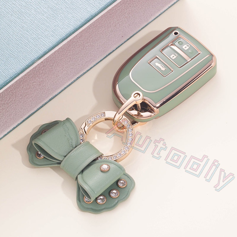 Case Kunci Mobil Toyota Yaris Bahan TPU Warna Emas