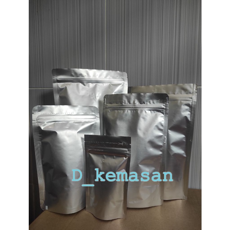 Kemasan standing pouch super silver 500 gram