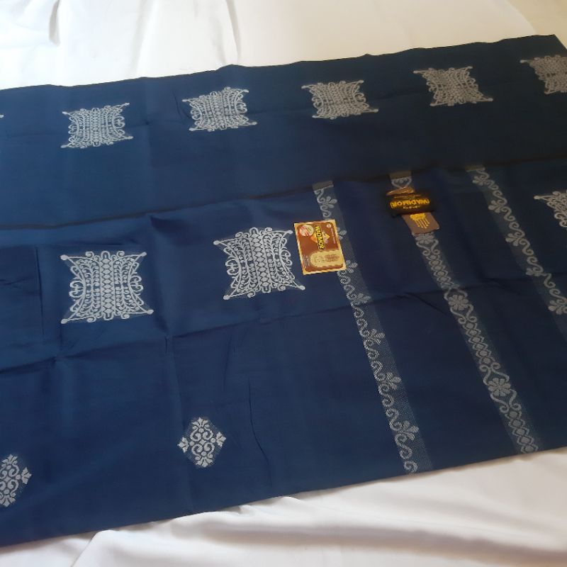 SARUNG WADIMOR MOTIF JACQUARD BORDIR PINTU ACEH