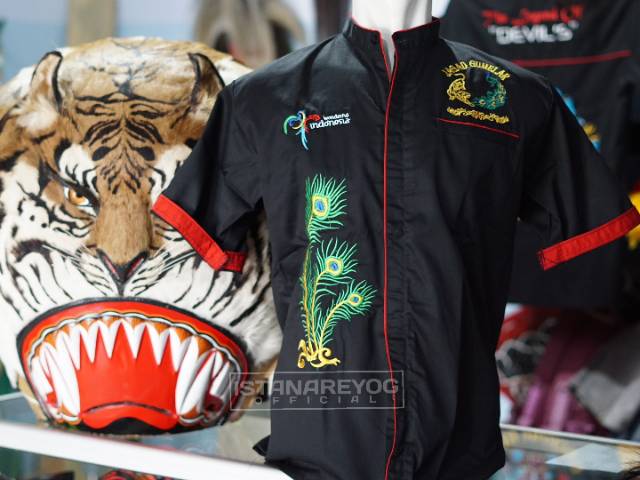 KEMEJA / HEM BORDIR MOTIF JAGAD GUMELAR BAJU REOG PONOROGO / HEM REOG / KEMEJA REOG / PENADON BORDIR