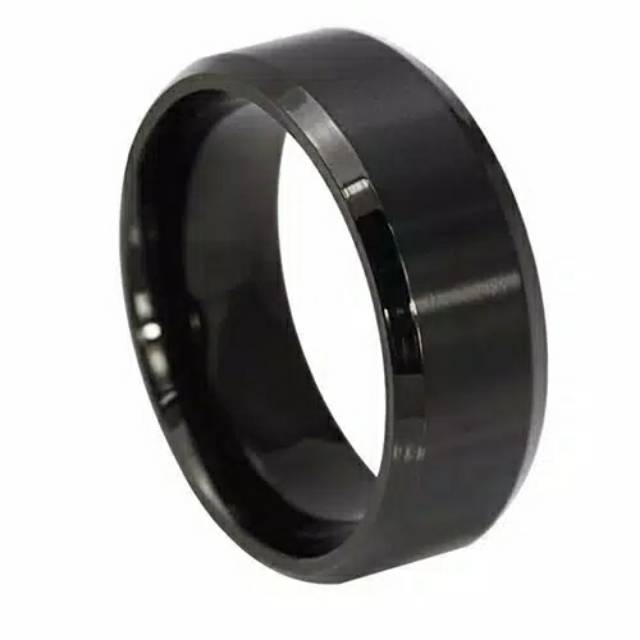 Cincin titanium kasual warna hitam