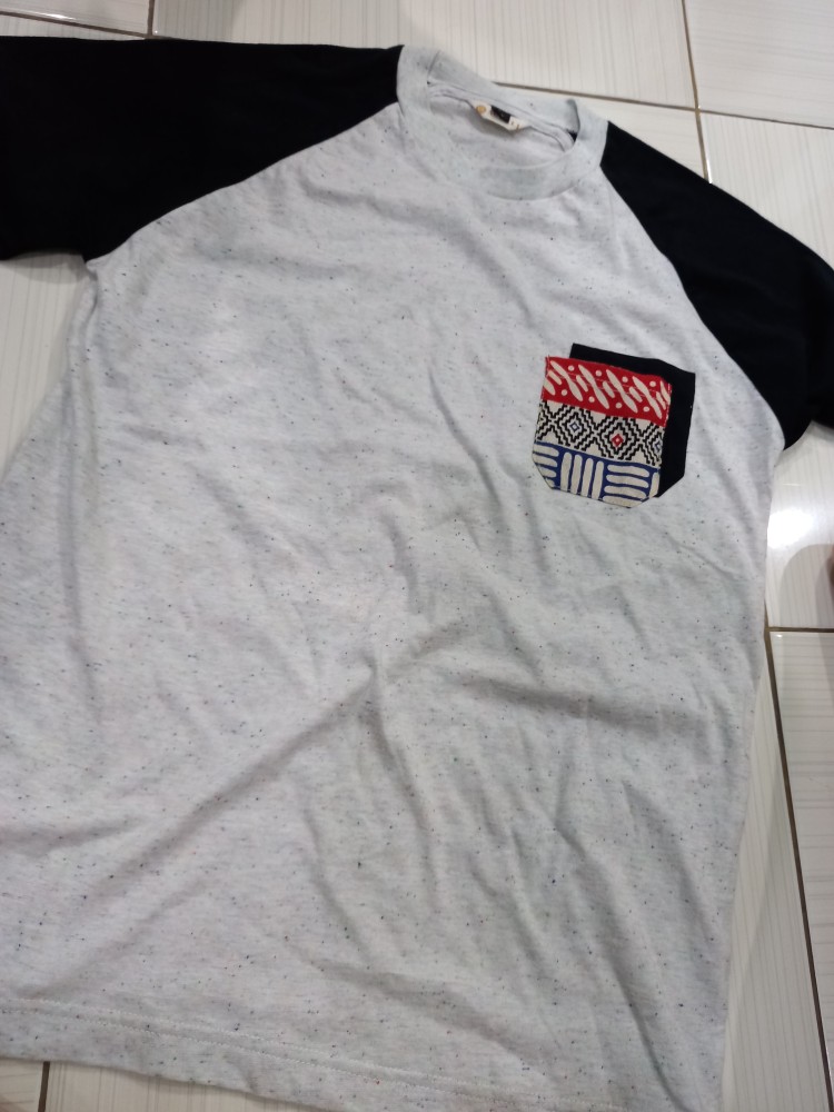 Kaos Batik Kaos Oblong Quince Lengan Pendek Wanita Pria