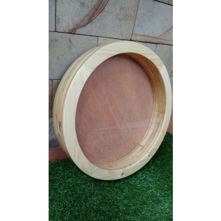 Pigura bulat jati belanda