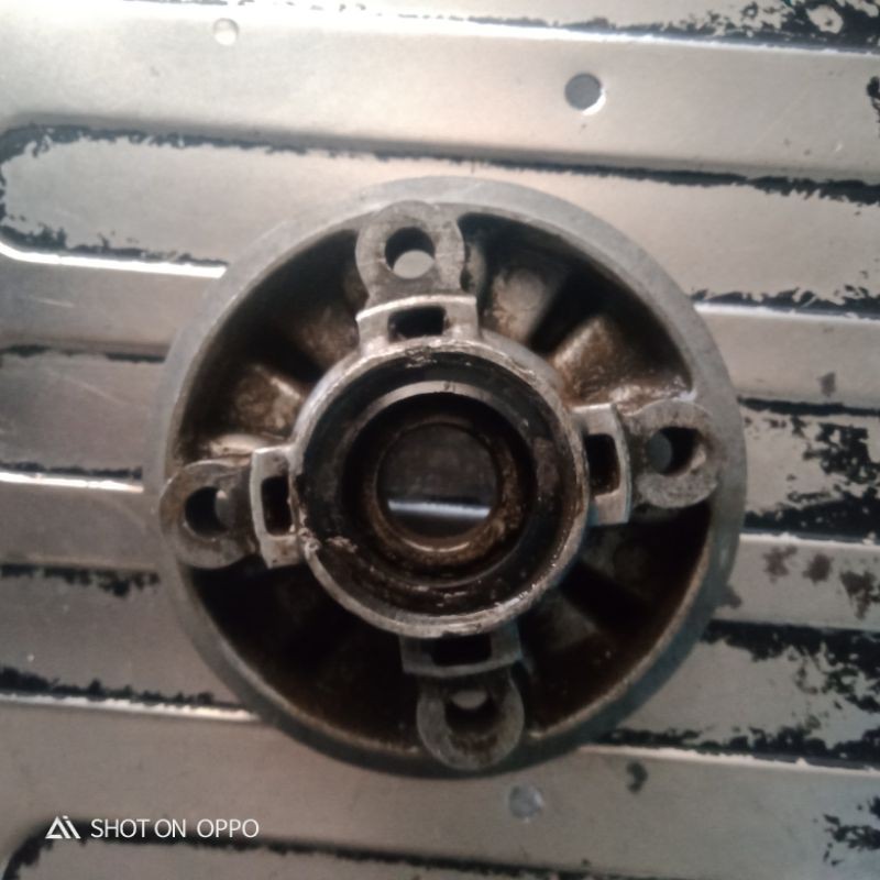 Nap gear atau Dudukan gear belakang original copotan fizr force one RX KING alpha sigma