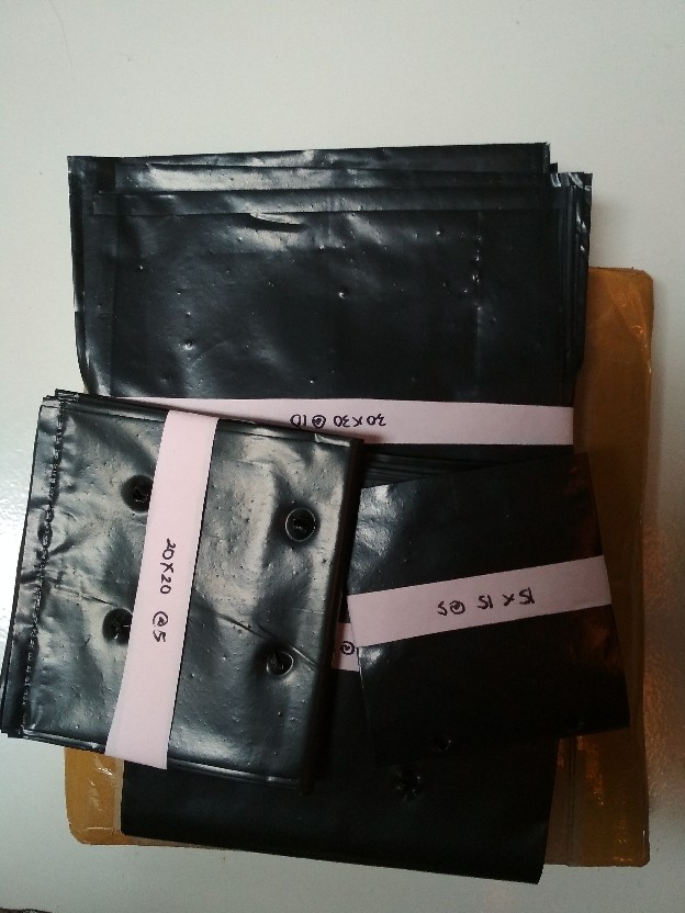 Polybag/ Polibek Tanaman Ukuran 25x25 (uk Lipat 25 Cmx 12,5 Cm) Per Lembar [min. Order 5 Lembar]