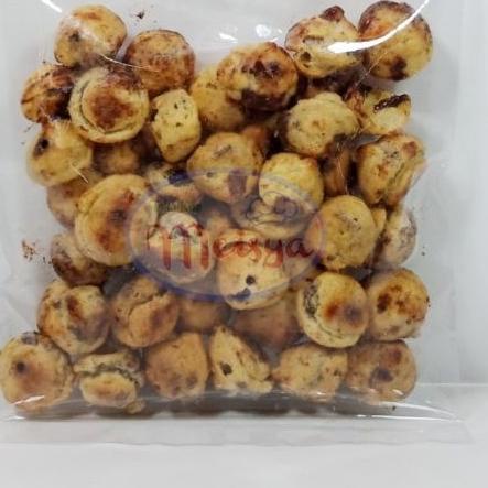 

SALE!!Soes Bandung Rasa Coklat 1 Kg / Soes Kering Spesial Isi Coklat|KD3