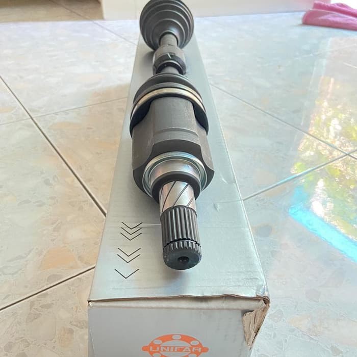 AS RODA CV JOINT ASSY LIVINA 1.5CC MATIC KIRI NI-8-8575 UNIFAR
