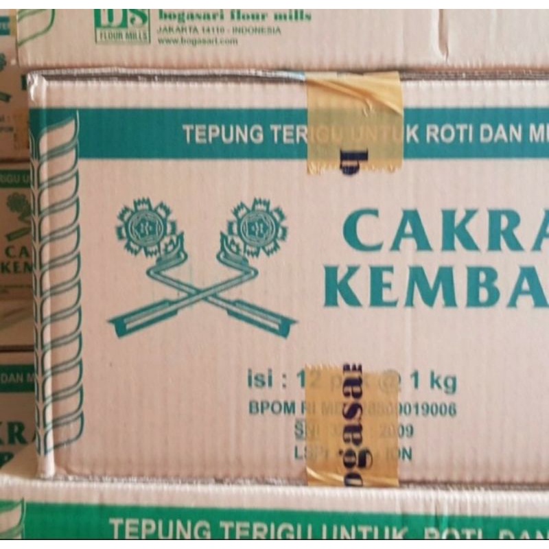 

TEPUNG TERIGU CAKRA KEMBAR DUS 1 DUS ISI 12 KG GOJEK OR GRAB ONLY