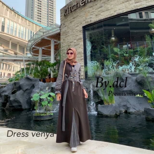 Vanya Dress Ori By DCL