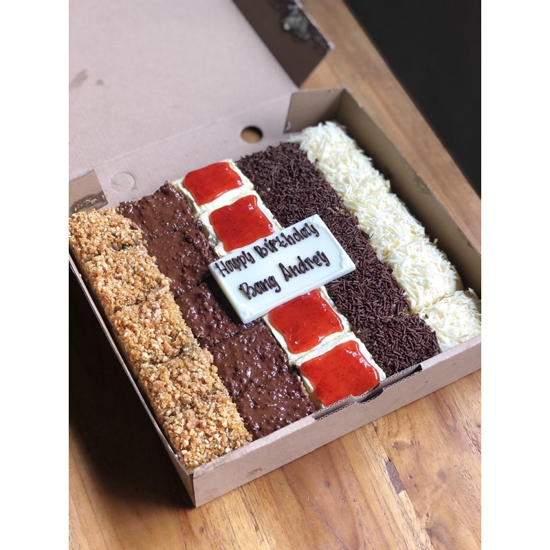 Jual Jadul Spongecake Dengan Ucapan (KOTAK) / Cake Jadul / Kue Jadul Indonesia
