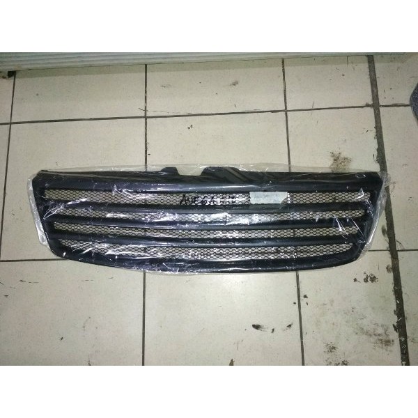 Grill racing garis Hyundai avega 2010