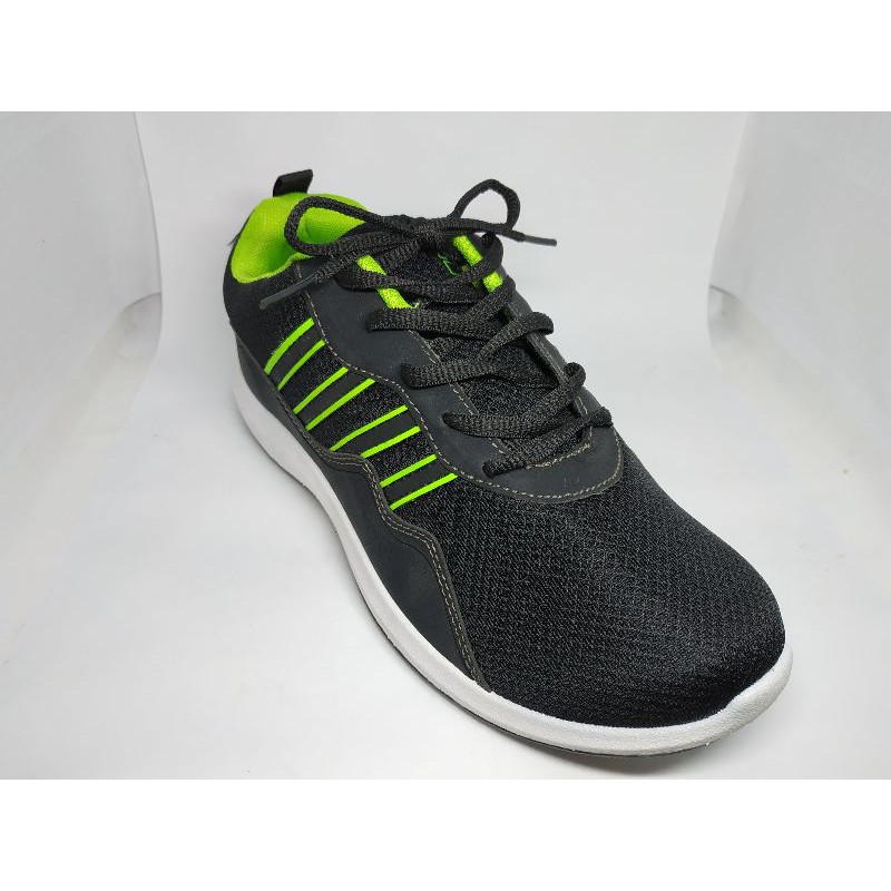 Sepatu Sneakers Ando