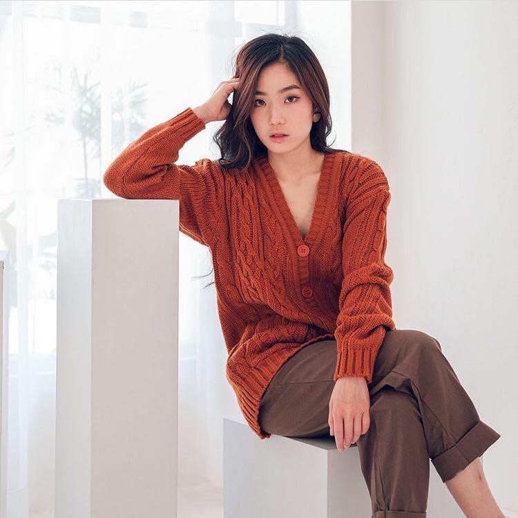 CABLE CARDY kardigan rajut kepang jumbo wanita panjang cardigan kancing oversize tebal terbaru impor-CORAL