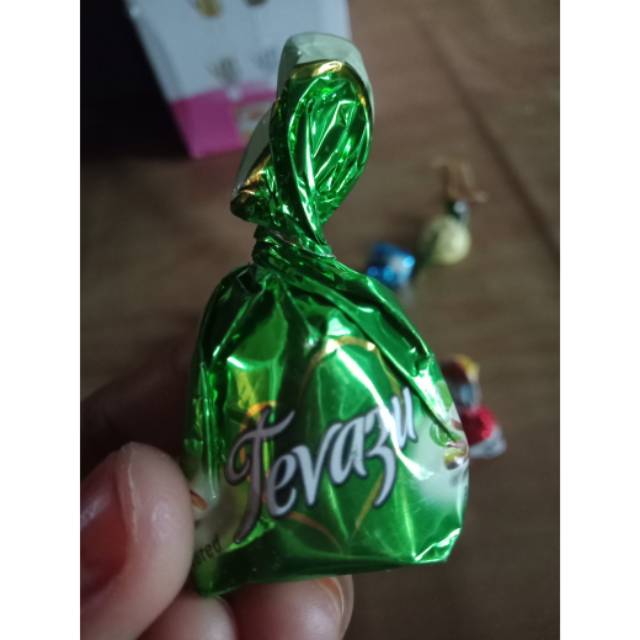 

Coklat Tevaju