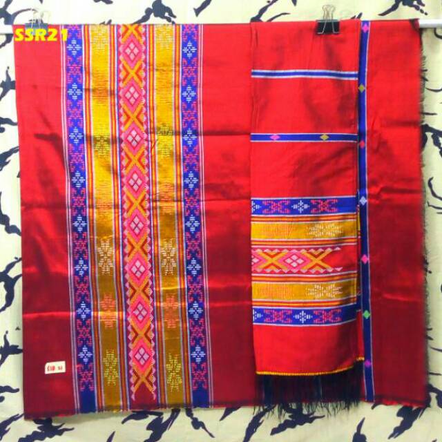 Tenun Sadum Semi Sutra