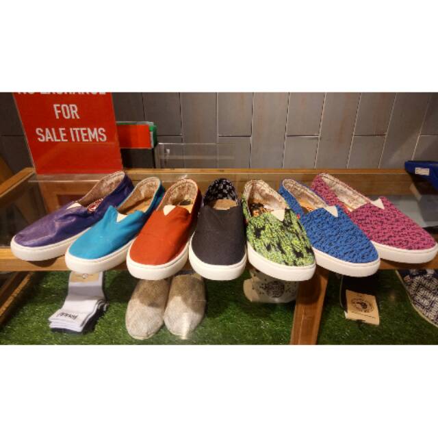 Wakai Shoes Original