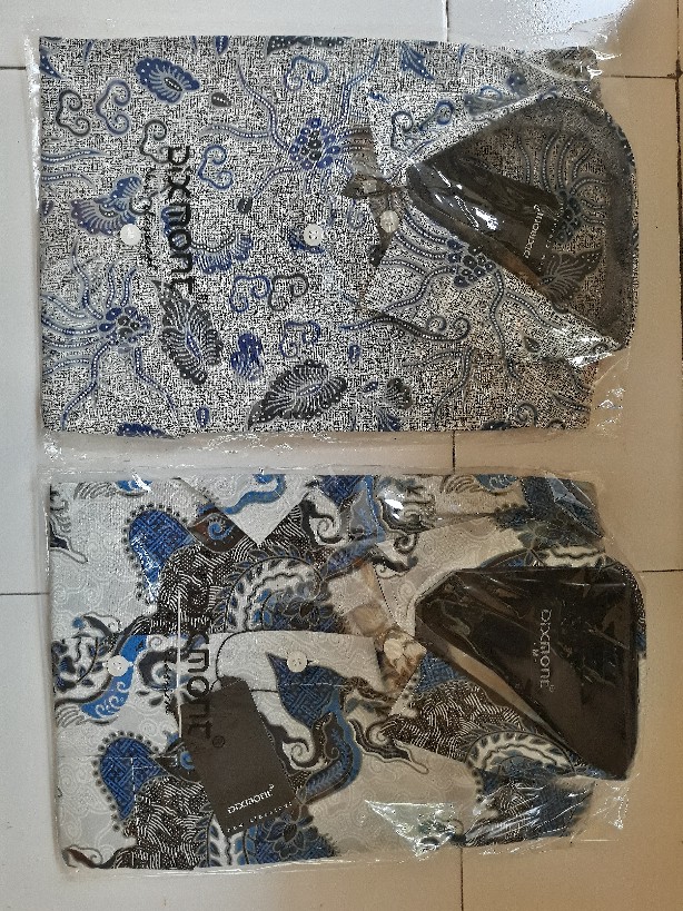 Kemeja Batik Pria Lengan Pendek Bs83 Katun Motif Modern Dixmont Semi Slimfit