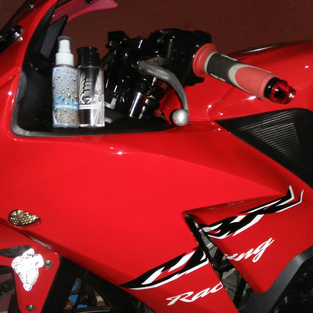 Pengkilap Body Motor / Mobil  Gloss Pengkilat Glossy