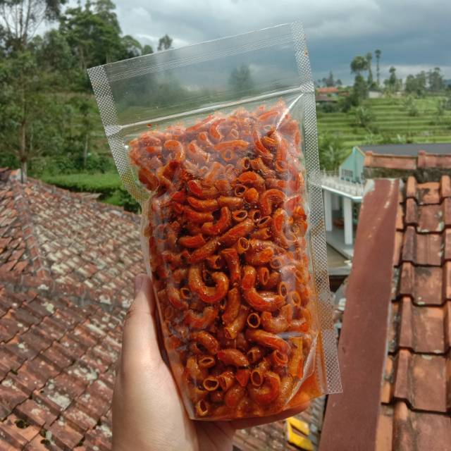 

Makaroni cikruh pedas daun jeruk jeletot