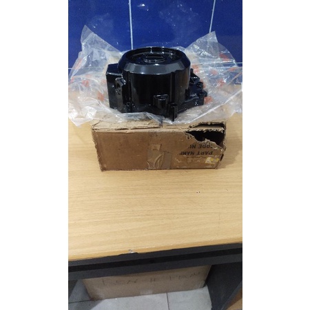 Blok Tutup Mesin Kiri YAMAHA ALFA