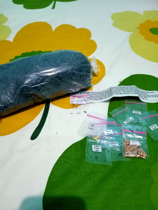 Eceran Media Tanam Tanah Subur Isi +/- 1kg