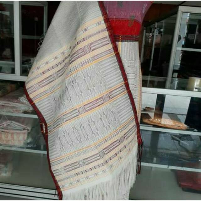 Songket tumtuman asli