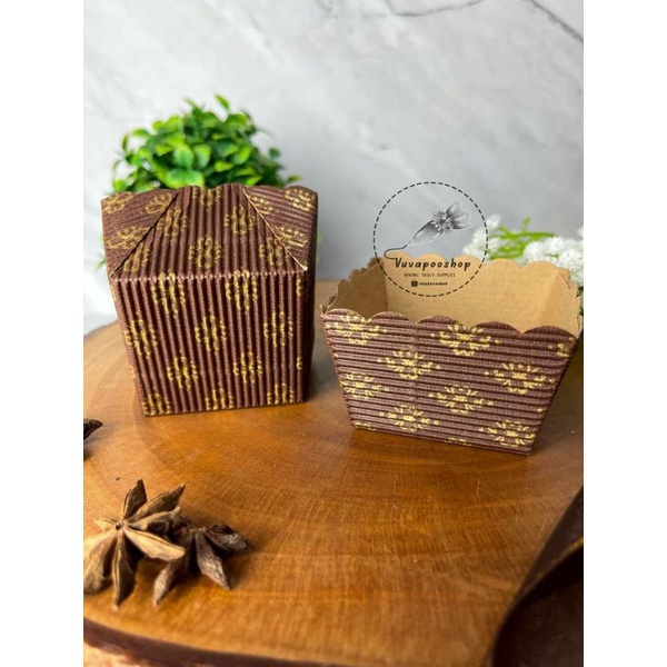 Bread Case Persegi Coklat / Breadcase Persegi / Cup Roti Bluder