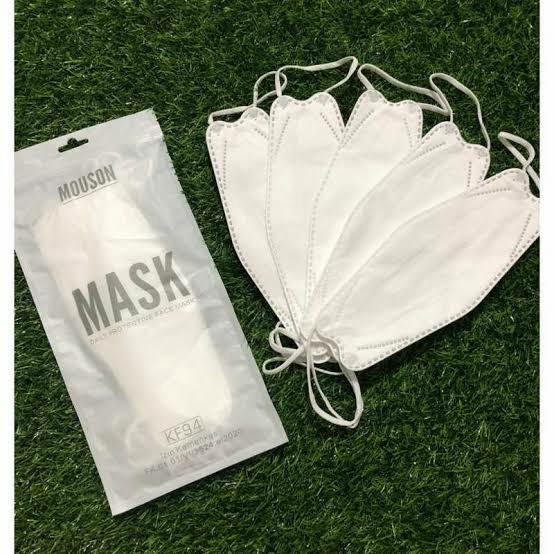 Masker KF94 Mouson 4 ply Black White Grey Masker warna Laki laki Pria