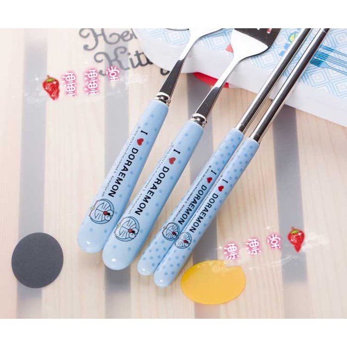  harga murahh  Set Sendok, Garpu dan Sumpit Gagang Keramik Doraemon + Tempat |original|promo|