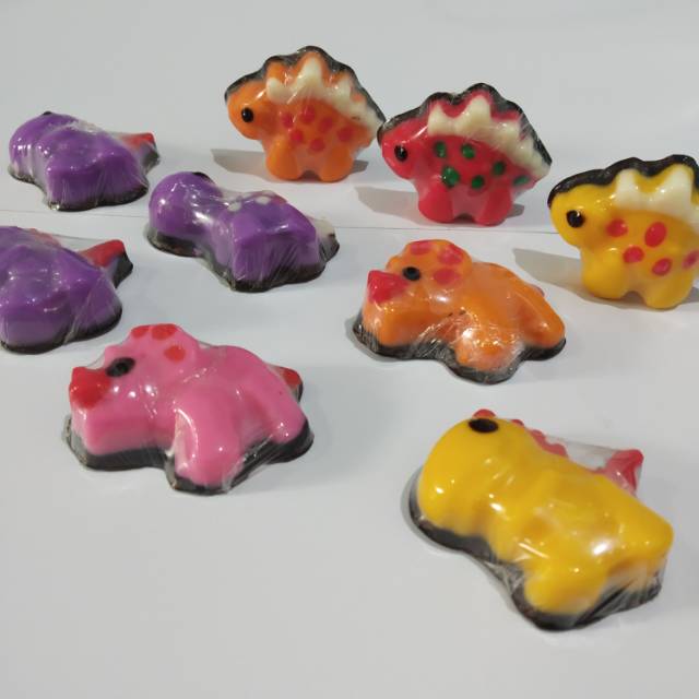 

Coklat karakter Dino per pcs