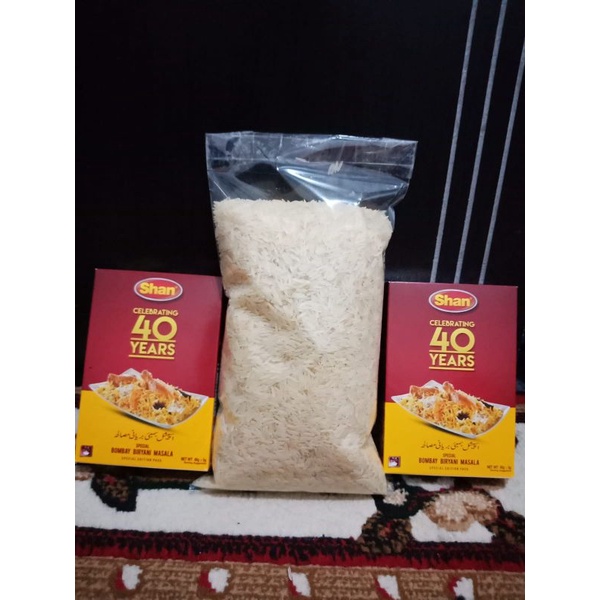 Promo ! Paket Beras basmati 1 kg+ 1 kotak bumbu(khas nasi beryani)