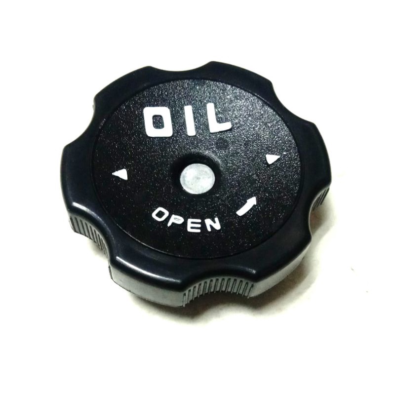 TUTUP OLI MESIN MITSUBISHI CANTER