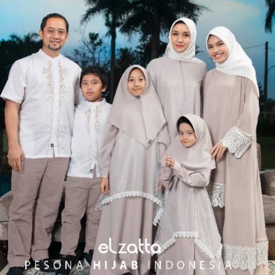 Sarimbit Helvia Elzatta||Ayah dan Anak Couple