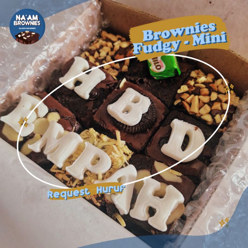 ( NA'AM ) KUE BROWNIES FUDGE PANGGANG MINI DARK COKLAT CUSTOM HURUF 10X10cm ISI 9 POTONG ko