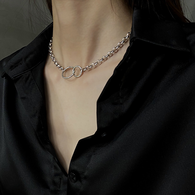 Kalung Rantai Klavikula Bahan Titanium Steel Untuk Wanita