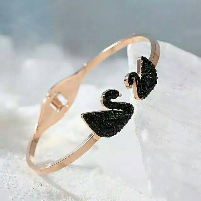 GG Gelang Bangle Dua Angsa Hitam Titanium Premium Lapis Emas 18K Rose Gold# GL-101B