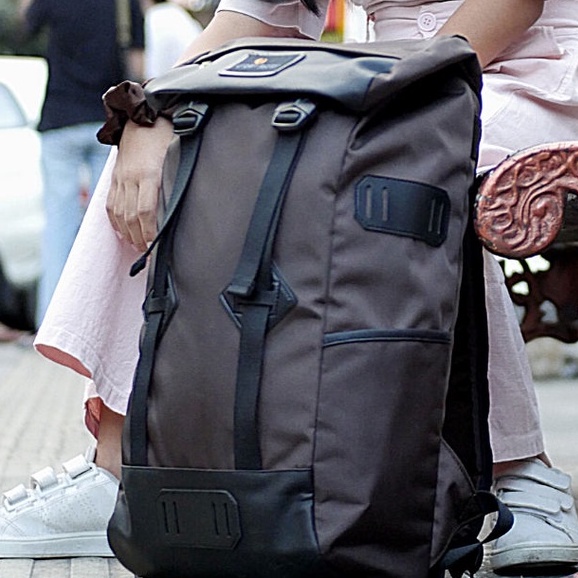 SKY SCRAPPER BROWN |ManNeedMe x URBAN| Tas Ransel Pria Tas Wanita Backpack ORIGINAL