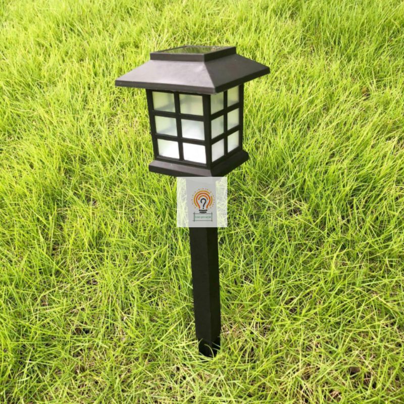 LAMPU TAMAN  TANCAP LED ENERGI SOLAR OUTDOOR JH 008