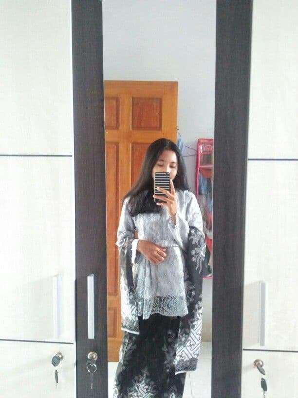 Batik Couple Kebaya Tunangan Aghnia Hitam Lamaran Wisuda Kondangan Kekinian