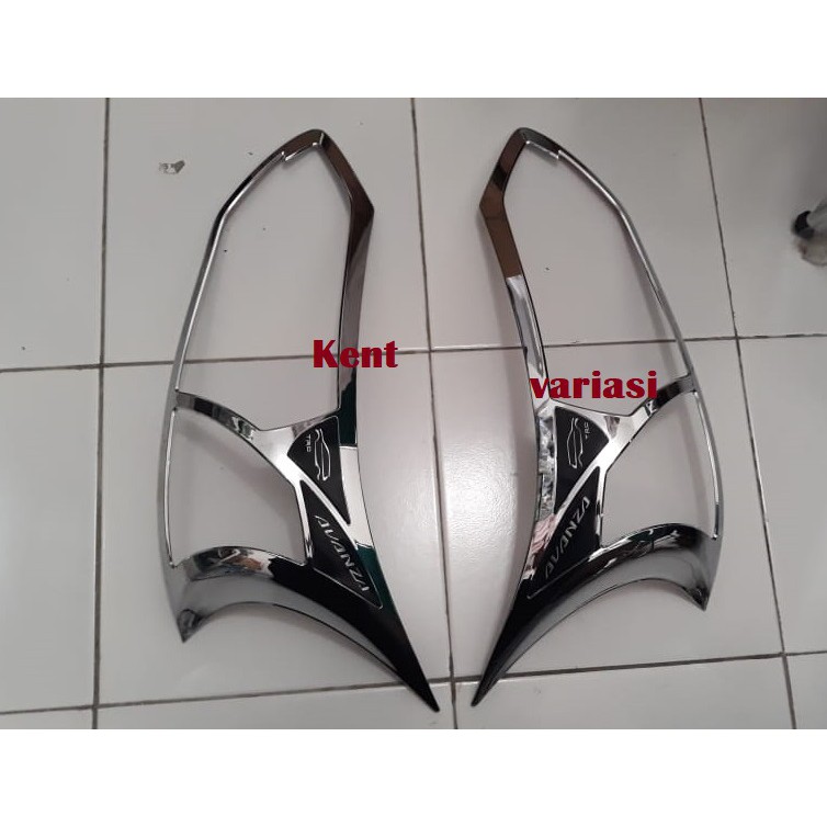 Garnish Depan Avanza 2015 - 2017 Chrome