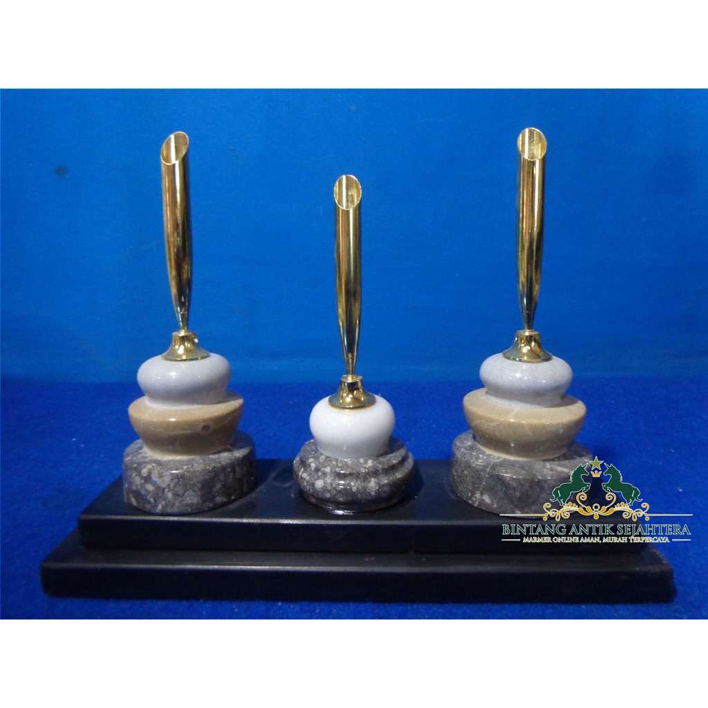 

Tempat Pensil Meja Marmer