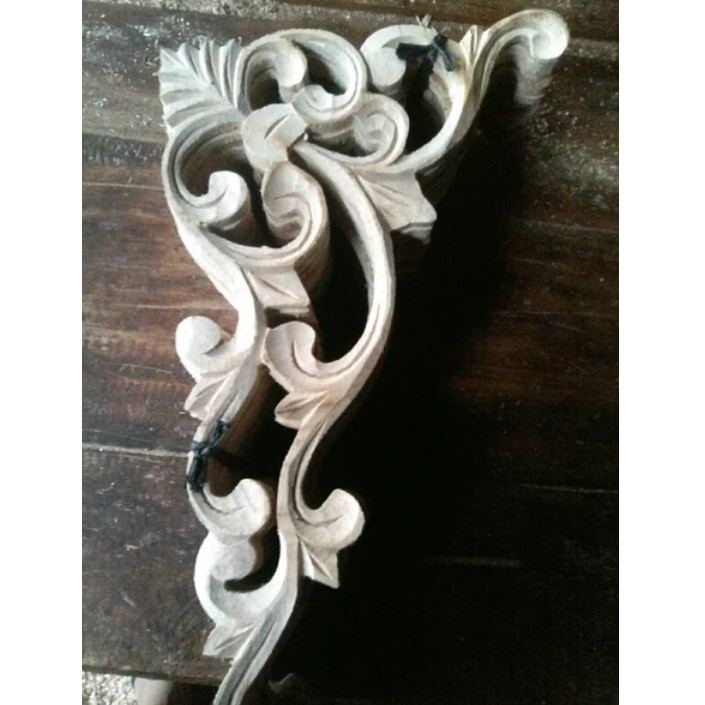 ornamen ukiran tempel sudut