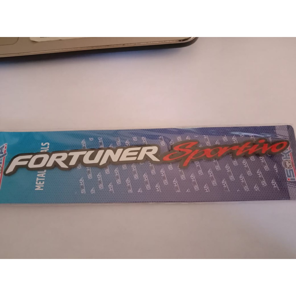 Emblem Belakang Mobil Fortuner sportivo Acrylic