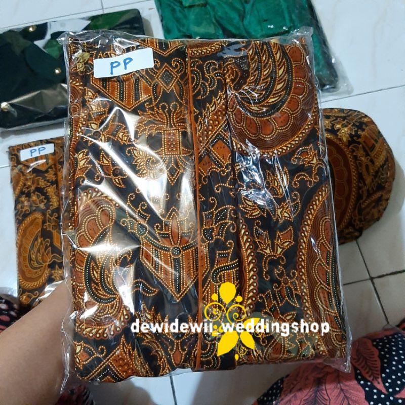 Baju Couple / Adat Jawa , Warna Hijau