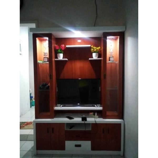 rak tv minimalis / rak tv pajangan backdrop 150*200